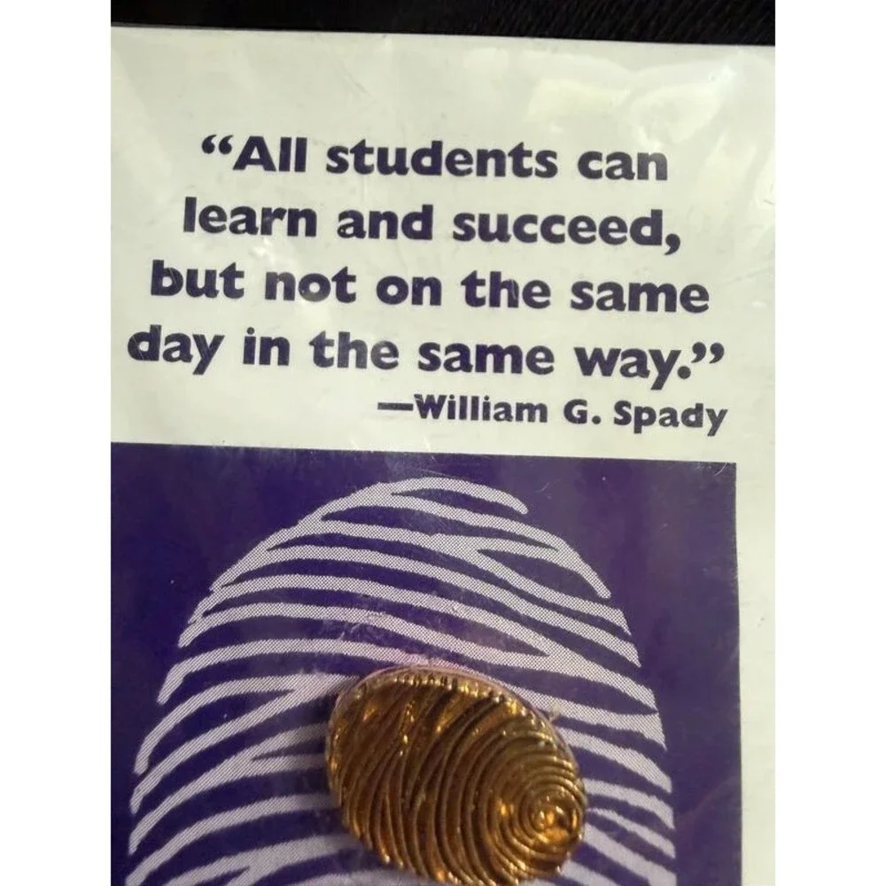 The Master Teacher Gold Fingerprint Lapel Pin
